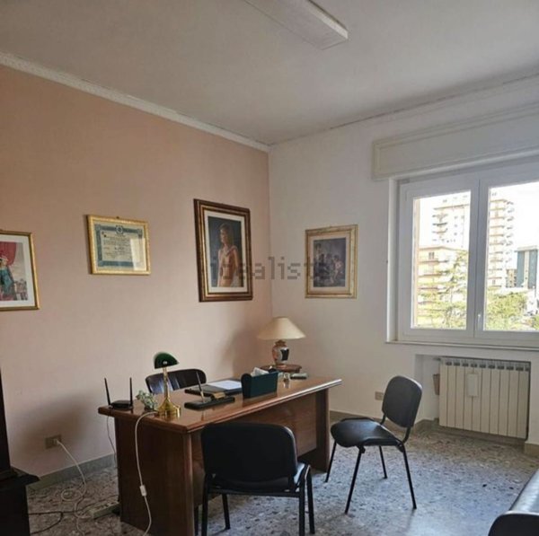 ufficio in affitto a Caltanissetta