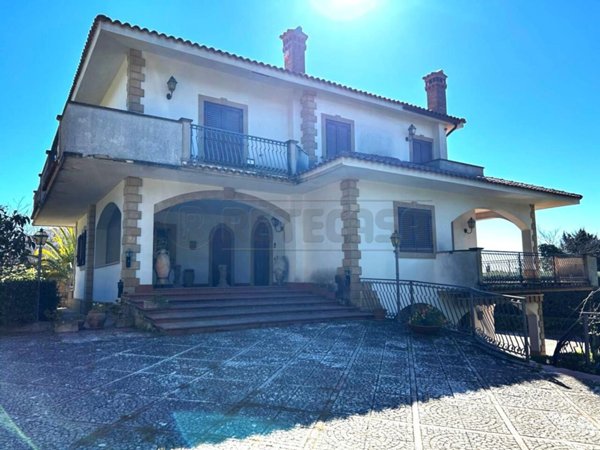 casa indipendente in affitto a Caltanissetta in zona Poggio Sant'Elia