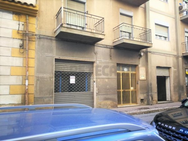 locale commerciale in affitto a Caltanissetta in zona Centro Storico