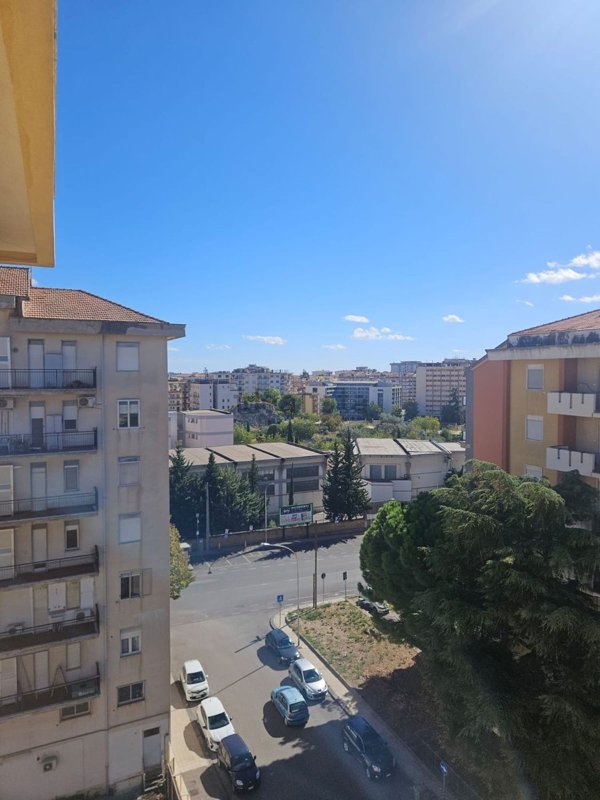 appartamento in affitto a Caltanissetta in zona Palmitelli