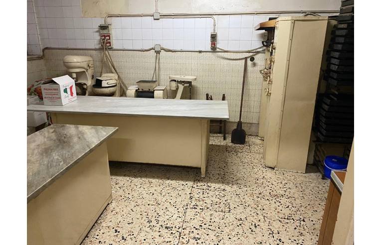 negozio in affitto a Gela in zona Centro Storico