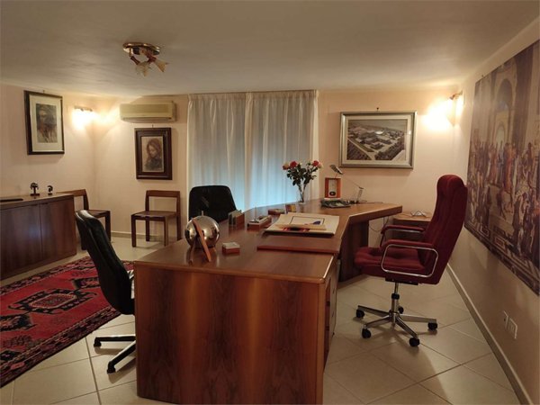ufficio in affitto a San Cataldo