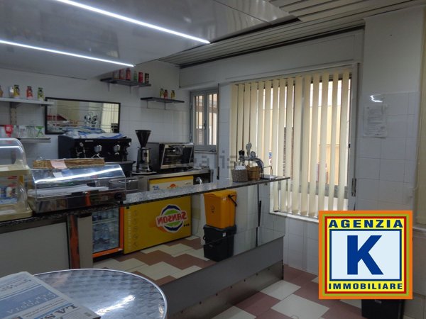 negozio in affitto a San Cataldo