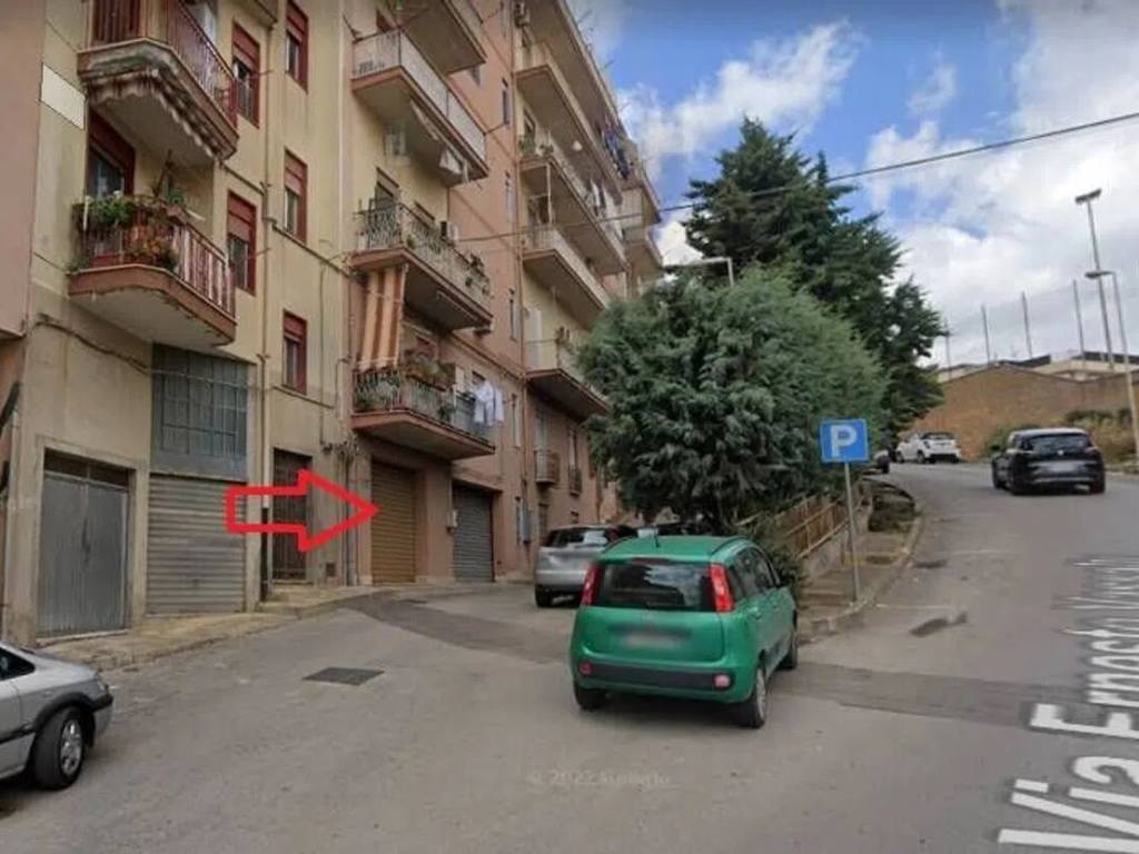 locale commerciale in affitto a San Cataldo