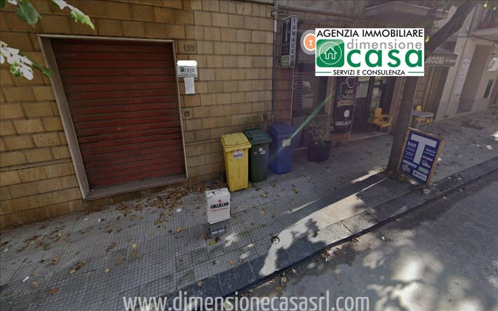 negozio in affitto a San Cataldo