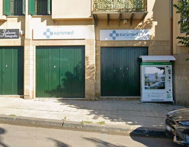 locale commerciale in affitto a San Cataldo