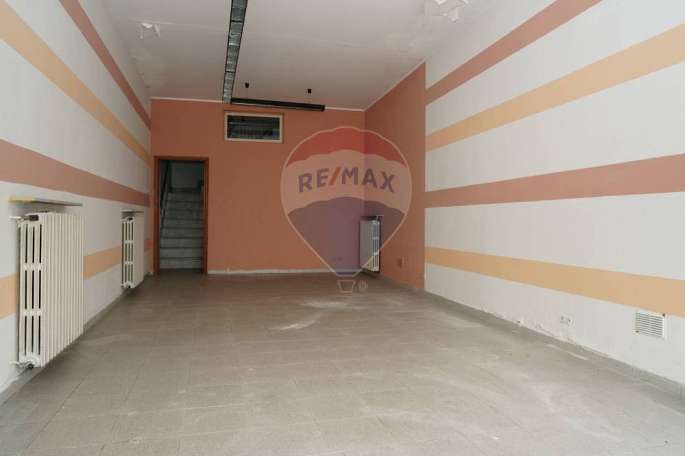 locale commerciale in affitto ad Enna