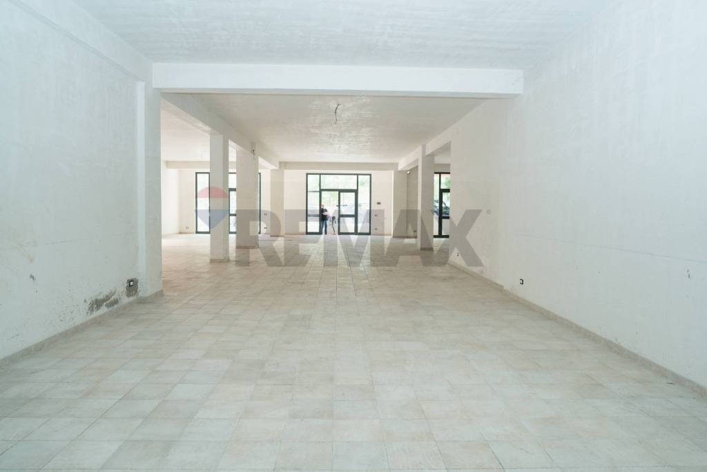 negozio in affitto ad Enna in zona Sant'Anna / Enna Bassa