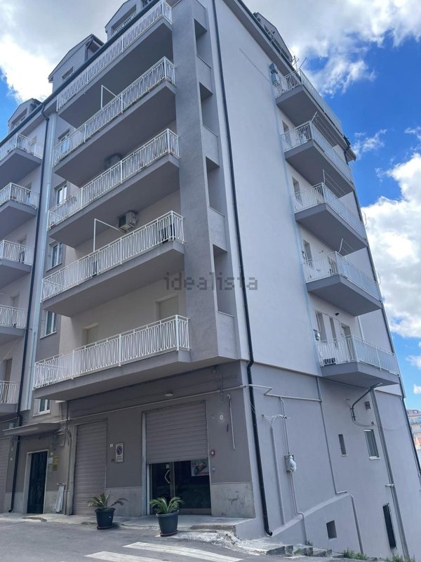 locale commerciale in affitto ad Enna in zona Enna Alta