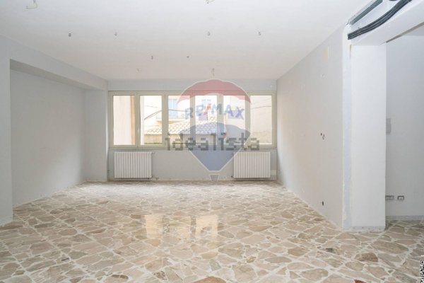 locale commerciale in affitto ad Enna in zona Enna Alta