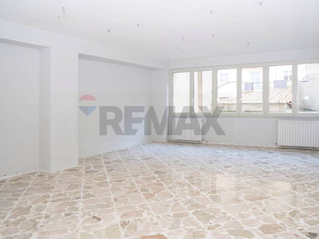 negozio in affitto ad Enna in zona Enna Alta