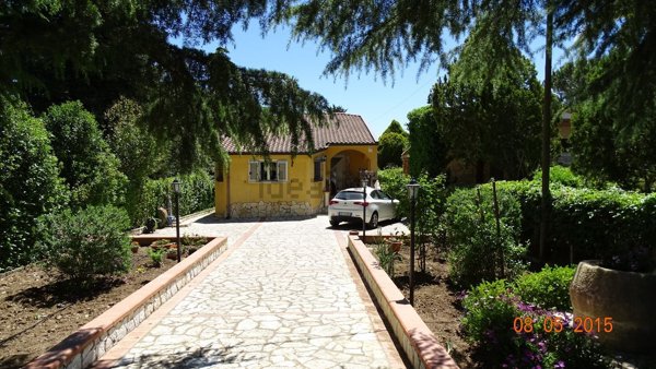 appartamento in affitto ad Enna in zona Pergusa