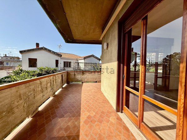 appartamento in affitto ad Aci Castello