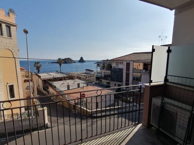 appartamento in affitto ad Aci Castello