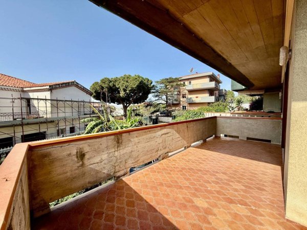 appartamento in affitto ad Aci Castello
