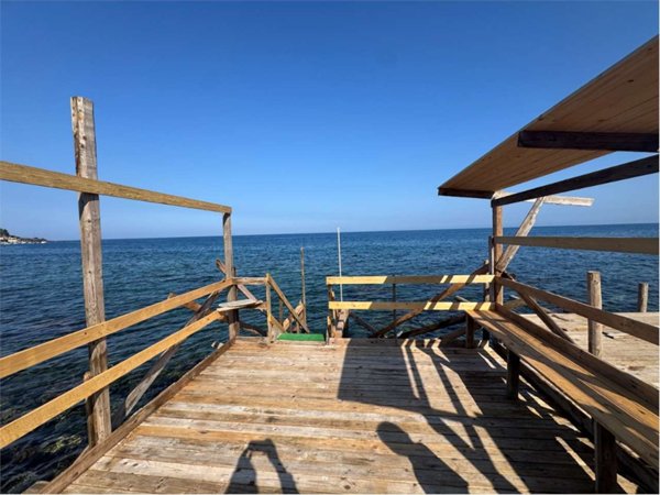 appartamento in affitto ad Aci Castello