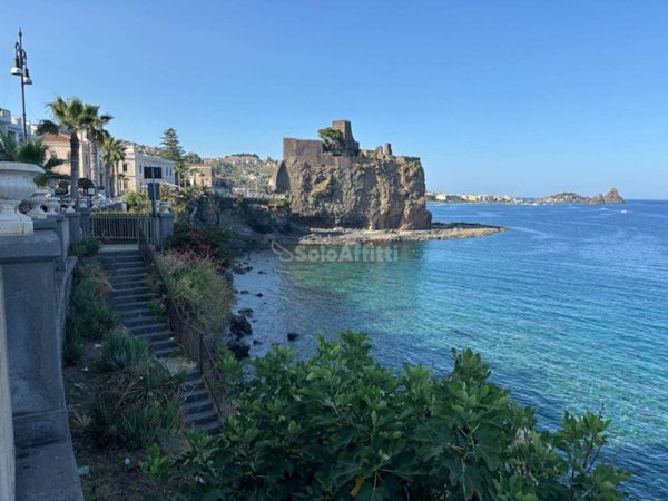 appartamento in affitto ad Aci Castello