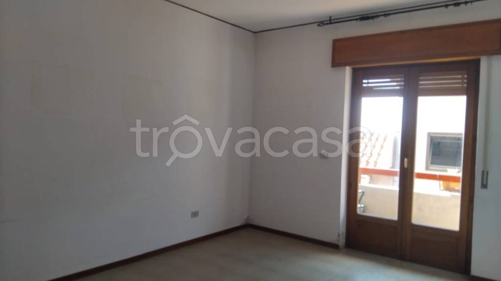 appartamento in affitto ad Aci Castello in zona Ficarazzi