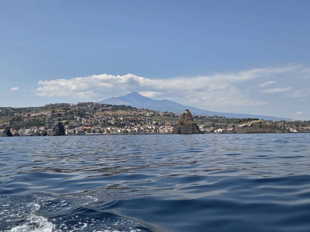 appartamento in affitto ad Aci Castello