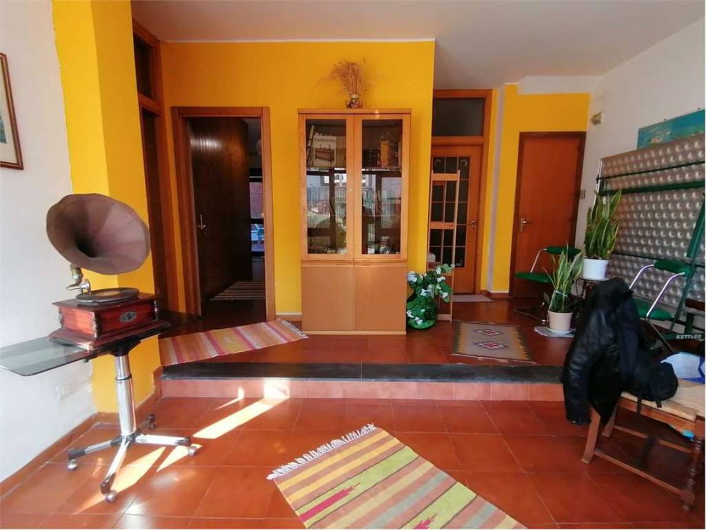 appartamento in affitto ad Aci Castello