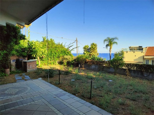 appartamento in affitto ad Aci Castello