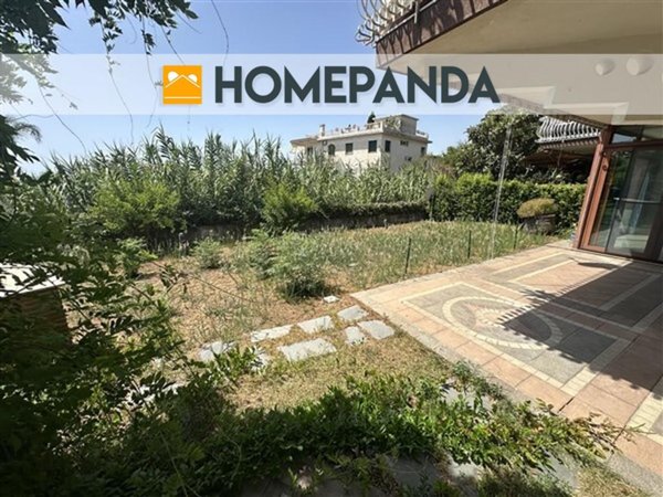 appartamento in affitto ad Aci Castello