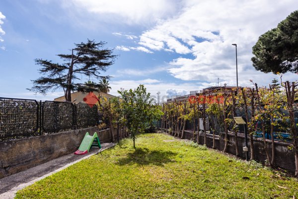 appartamento in affitto ad Aci Castello in zona Cannizzaro