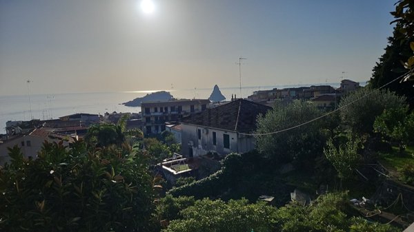 appartamento in affitto ad Aci Castello