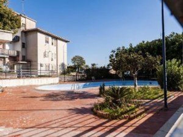 appartamento in affitto ad Aci Castello