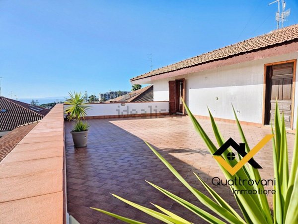 appartamento in affitto ad Aci Castello in zona Aci Trezza