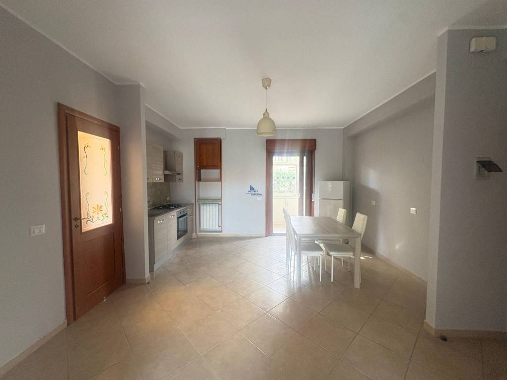 appartamento in affitto ad Aci Castello