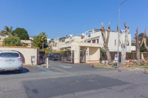 appartamento in affitto ad Aci Castello