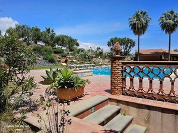 appartamento in affitto ad Aci Castello in zona Aci Trezza