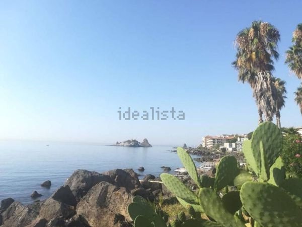 appartamento in affitto ad Aci Castello
