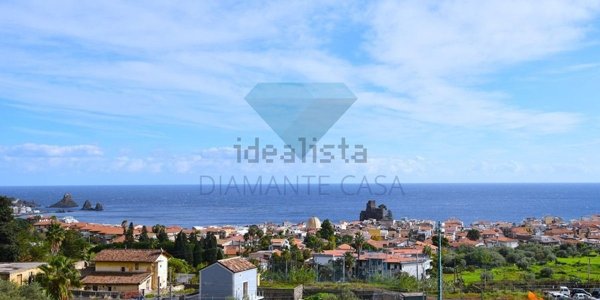 appartamento in affitto ad Aci Castello