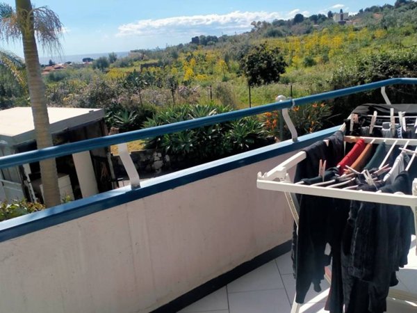 appartamento in affitto ad Aci Castello