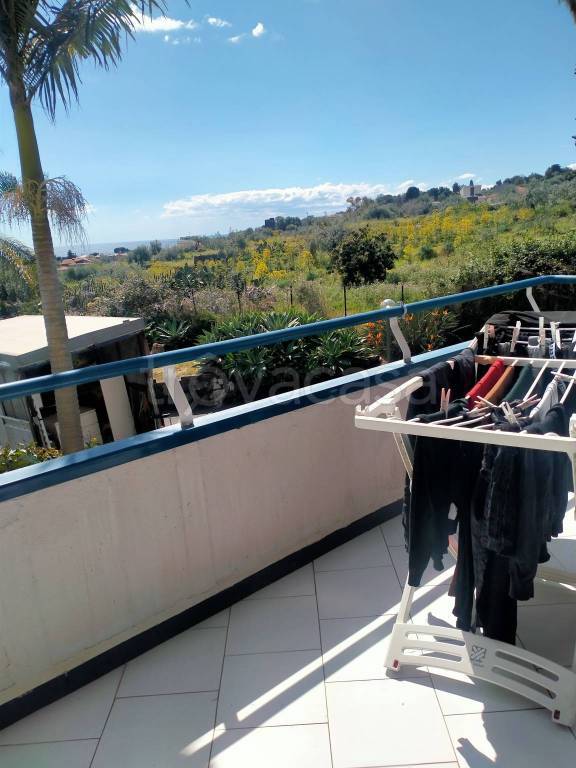 appartamento in affitto ad Aci Castello in zona Cannizzaro