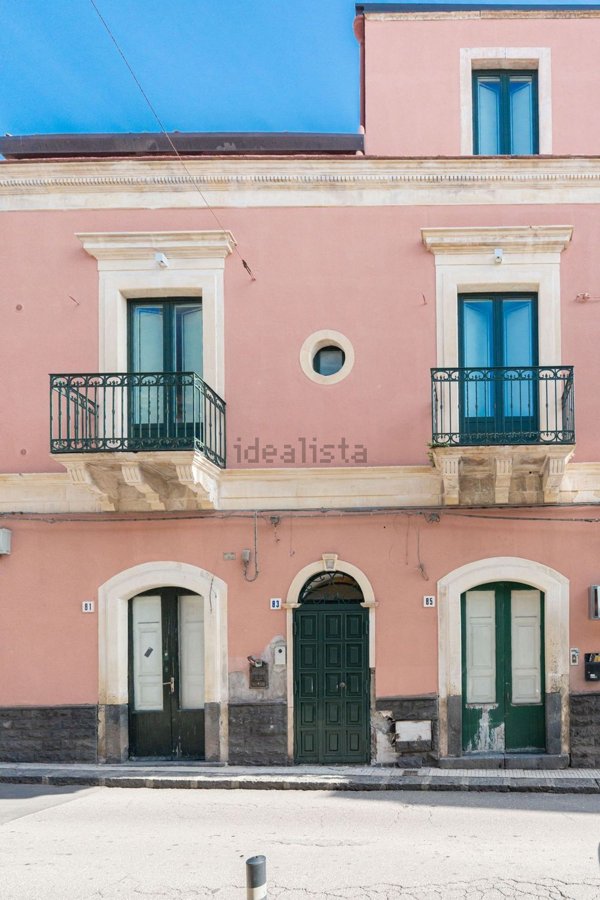 appartamento in affitto ad Aci Castello