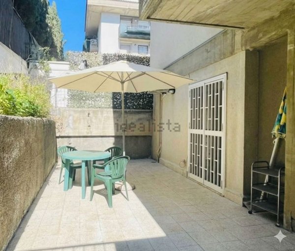 appartamento in affitto ad Aci Castello