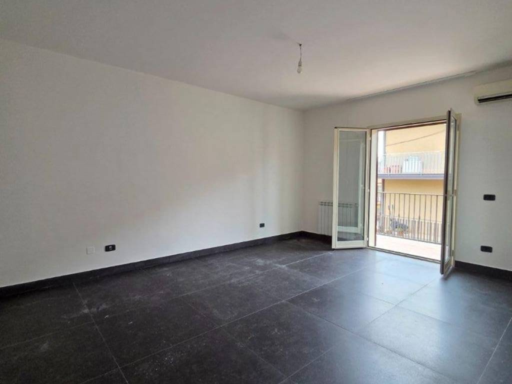 appartamento in affitto ad Aci Castello