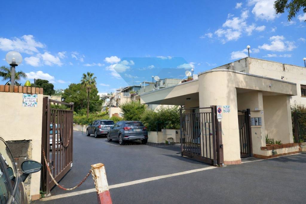 appartamento in affitto ad Aci Castello