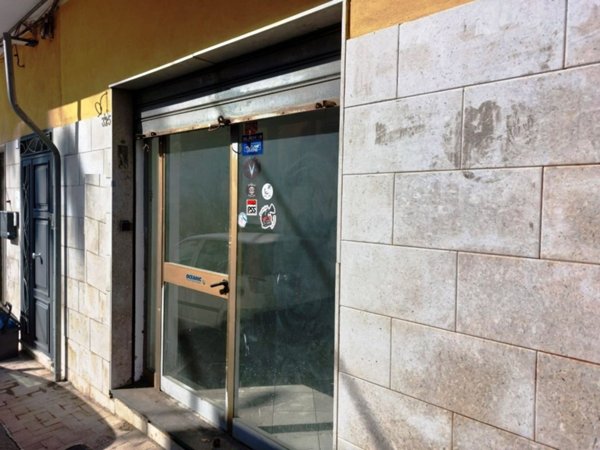 locale commerciale in affitto ad Aci Castello in zona Aci Trezza