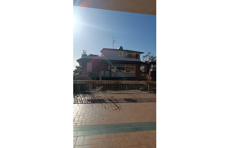 appartamento in affitto ad Aci Castello in zona Aci Trezza