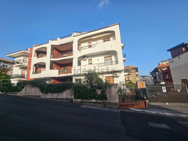 appartamento in affitto ad Aci Castello in zona Cannizzaro