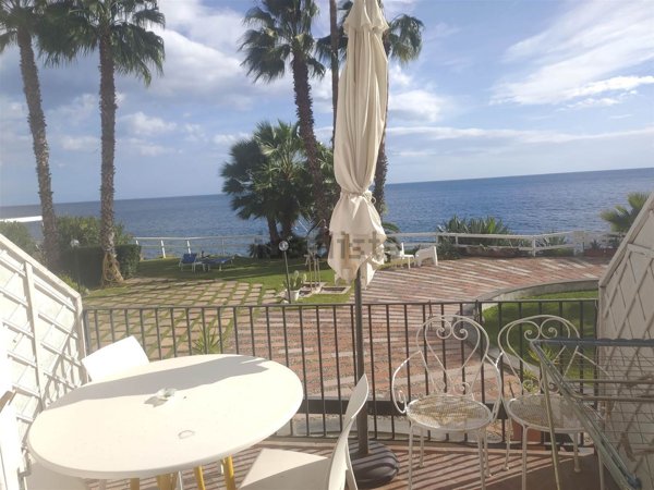 appartamento in affitto ad Aci Castello in zona Aci Trezza