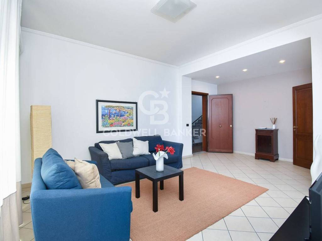 appartamento in affitto ad Aci Castello