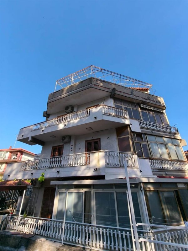 appartamento in affitto ad Aci Castello in zona Aci Trezza