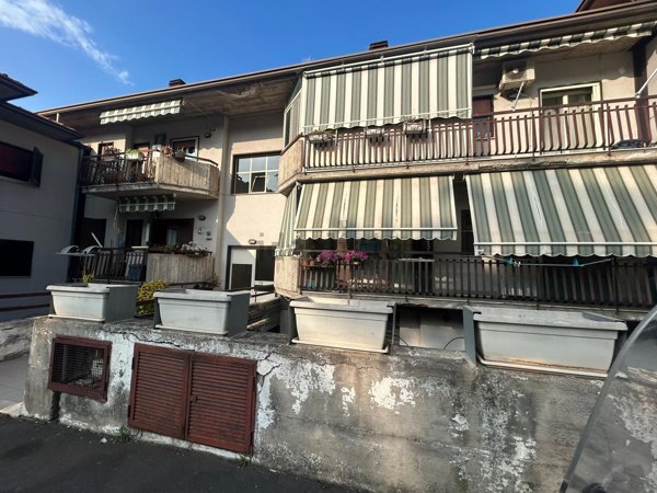 appartamento in affitto ad Aci Catena