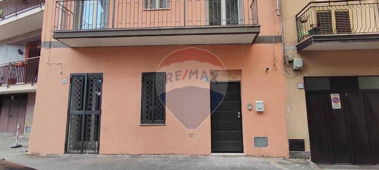 ufficio in affitto ad Aci Catena