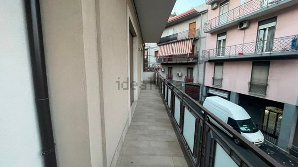 appartamento in affitto ad Aci Catena